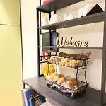 Vatican Dolce Remy Rooms - Metro Cipro